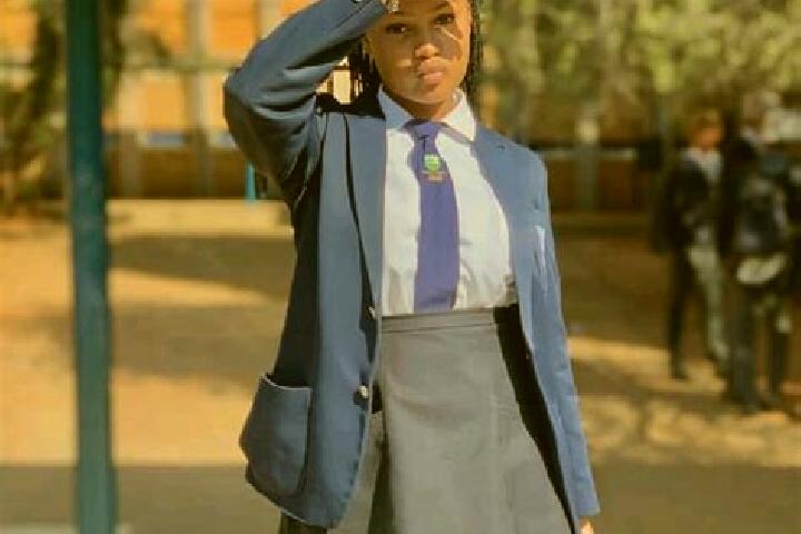 Violet, 22 — Escort in Mpophomeni, South Africa