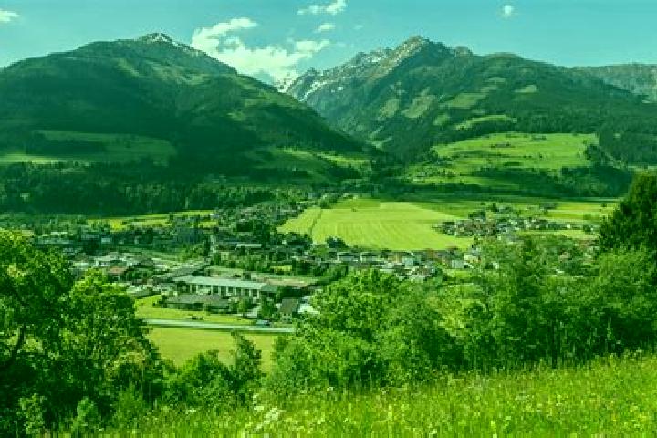 Violet, 22 — Escort in Niedernsill, Austria