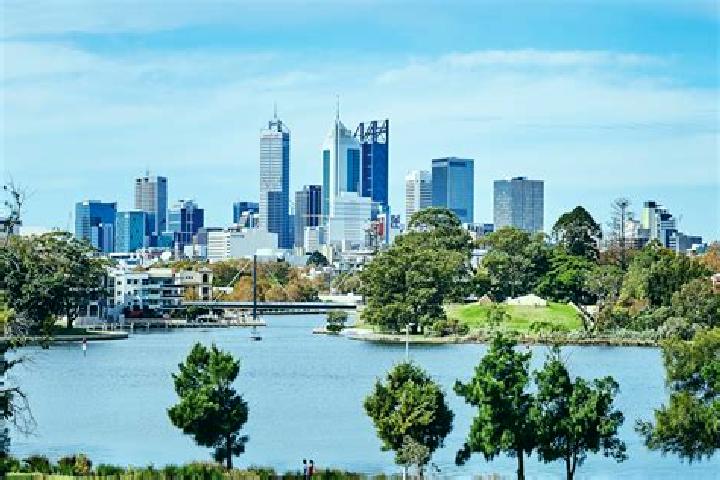 Violet, 22 — Escort in Perth, Australia