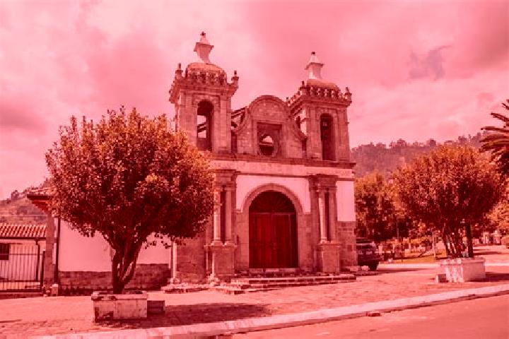 Violet, 22 — Escort in San Bartolome de Pinllo, Ecuador