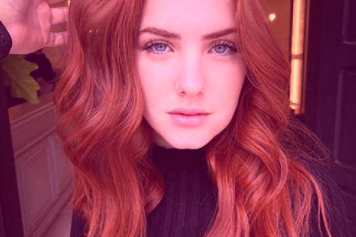 Violet, 23, a auburn blue-eyed slavic companion based in Templeton-Est. Offering Domination, Dinner Date, Tantra, Deep French Kissing. Available for incall a...