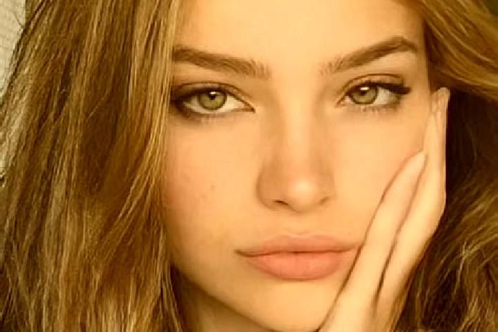 Violet, 23, a blonde brown-eyed caucasian companion based in Orestiada. Offering Dinner Date, A-Level, Duos. Available for incall and outcall, day and evenin...