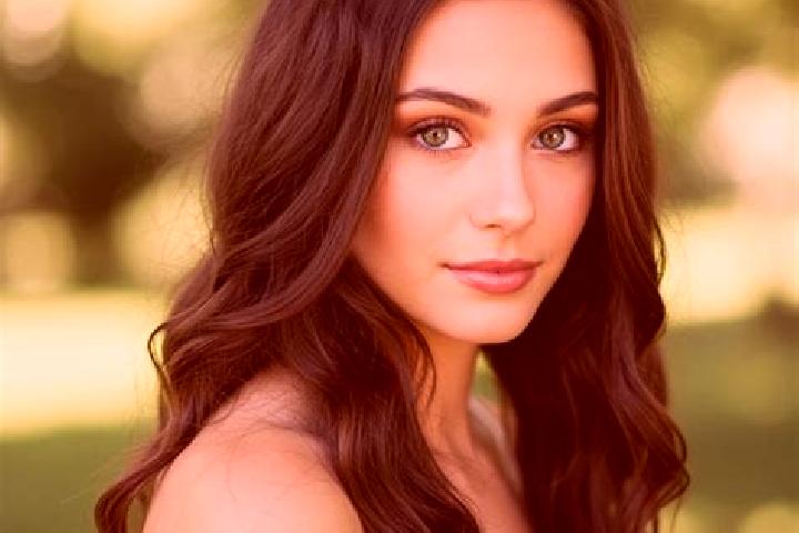 Violet, 23, a brunette hazel-eyed european companion based in Beecher. Offering Overnight, GFE, Striptease, Travel Companion. Available for incall and outcal...