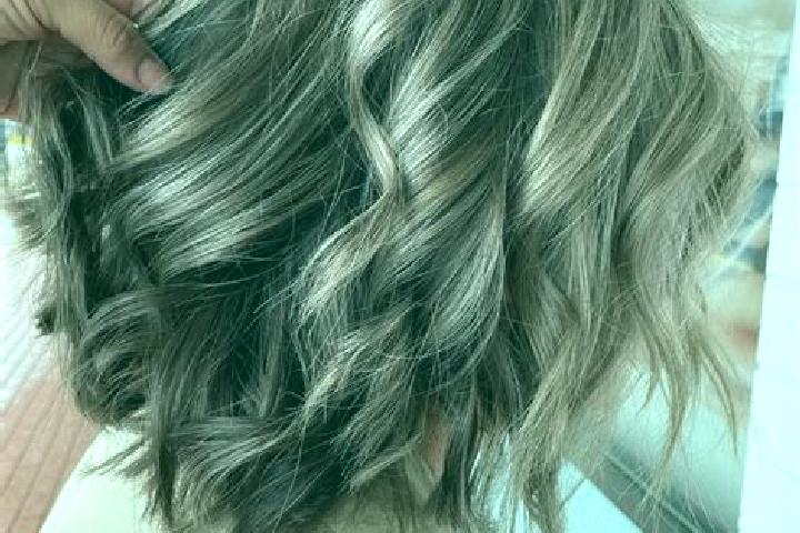 Violet, 23, a dark blonde grey-eyed indian companion based in Thai Hoa. Offering Girlfriend Experience, Tantra, GFE. Available for incall and outcall, overni...
