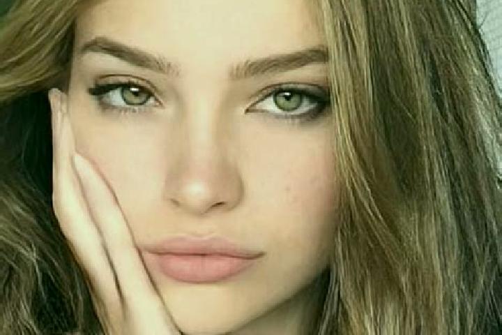Violet, 23, a dark blonde hazel-eyed caribbean companion based in Castelnuovo Bormida. Offering Girlfriend Experience, GFE, Duos. Available for incall and ou...