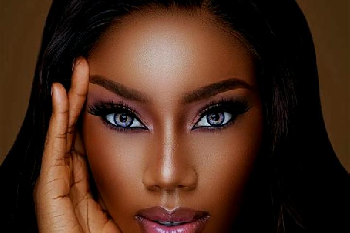 Violet, 23, a red blue-eyed ebony companion based in Al Ghandurah. Offering Striptease, Couples, Massage, CIM, Travel Companion. Available for incall and out...