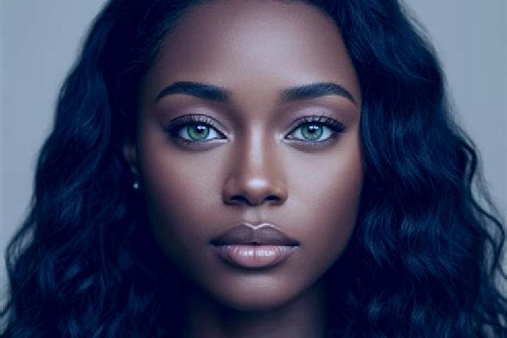 Violet, 23, a red green-eyed ebony companion based in Cigole. Offering Fetish, Travel Companion, Overnight. Available for incall and outcall, day and evening...