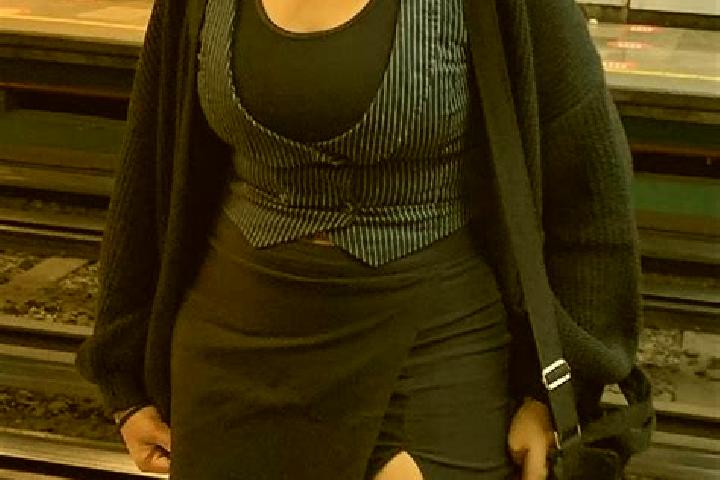 Violet, 23 — Escort in Aratashen, Armenia