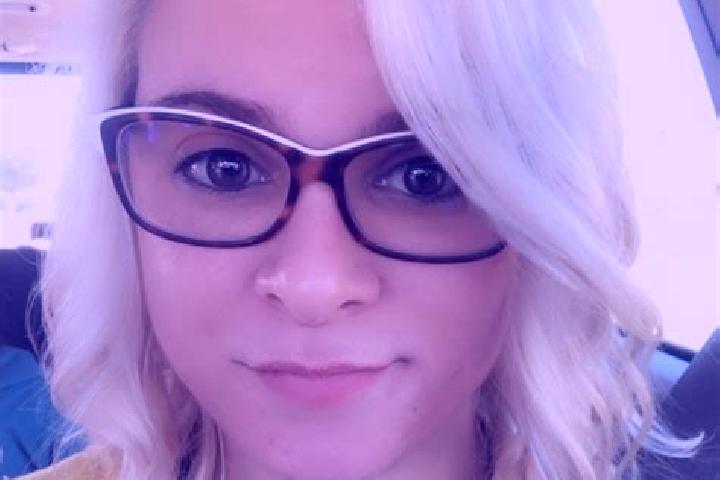 Violet, 23 — Escort in Cleburne, United States