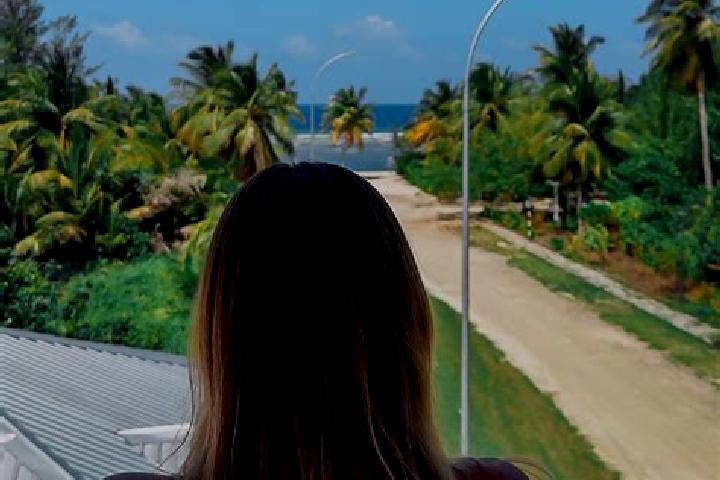 Violet, 23 — Escort in Meedhoo, Maldives