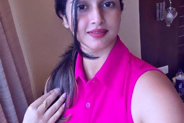 Violet, 23 — Escort in Patna, India