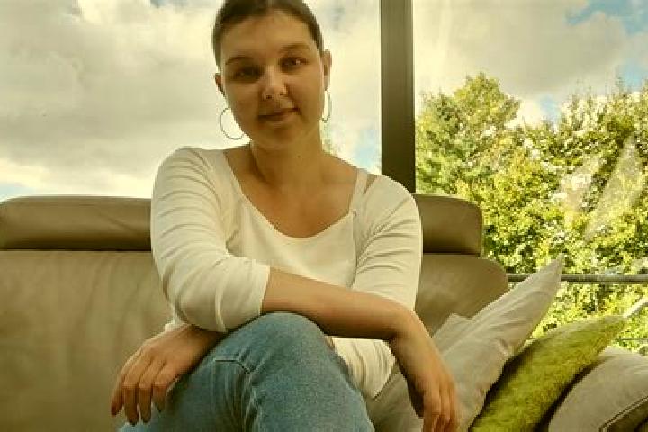 Violet, 23 — Escort in Pellenberg, Belgium
