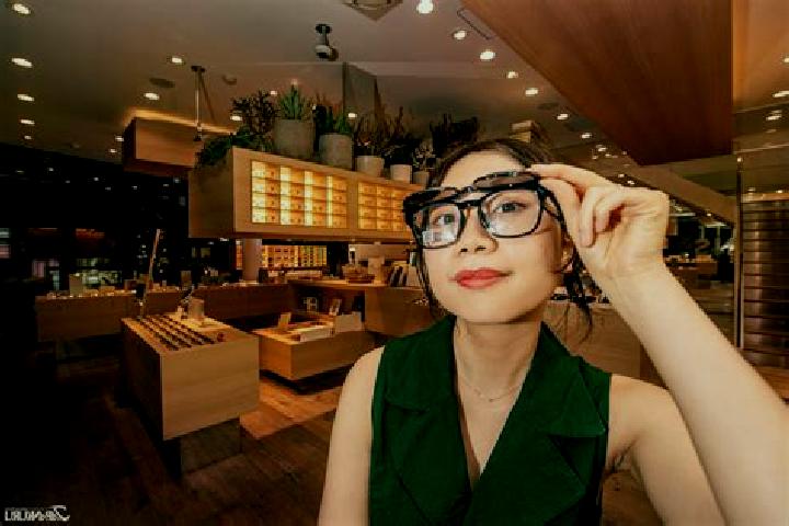 Violet, 23 — Escort in Qunshan, China