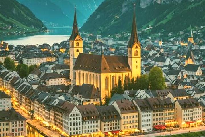 Violet, 23 — Escort in Schibler, Switzerland