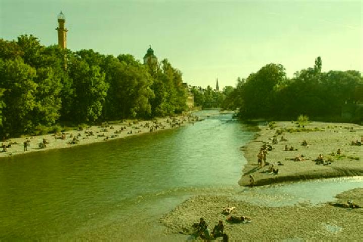 Violet, 23 — Escort in Worth an der Isar, Germany