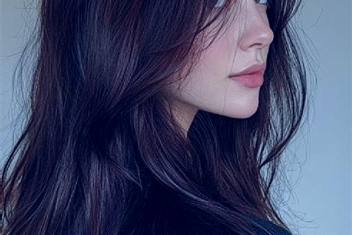 Violet, 24, a auburn brown-eyed european companion based in Ramadi. Offering Overnight, Domination, Prostate Massage, Massage. Available for incall and outca...