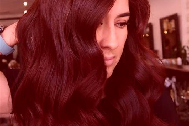 Violet, 24, a auburn dark-eyed middle eastern companion based in Villardompardo. Offering Erotic Massage, Roleplay, Overnight, Domination. Available for inca...