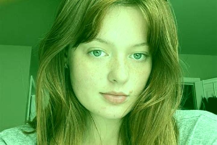 Violet, 24, a auburn hazel-eyed asian companion based in Lowdham. Offering Travel Companion, Girlfriend Experience, OWO, Duos, Party Girl. Available for inca...