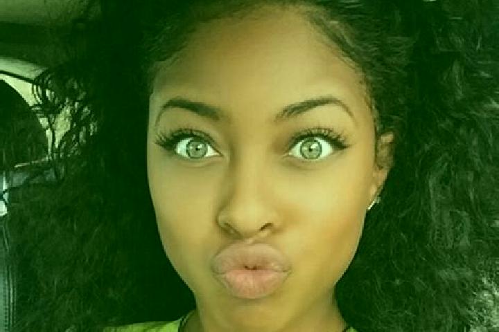 Violet, 24, a black green-eyed ebony companion based in Villasana de Mena. Offering Massage, Domination, OWO. Available for incall and outcall, day and eveni...