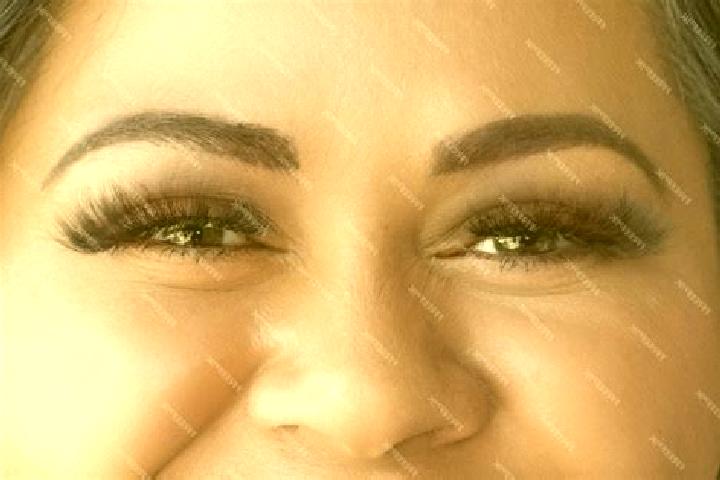 Violet, 24, a black green-eyed latina companion based in Pishva. Offering Overnight, Dinner Date. Available for incall and outcall, day and evening dates.