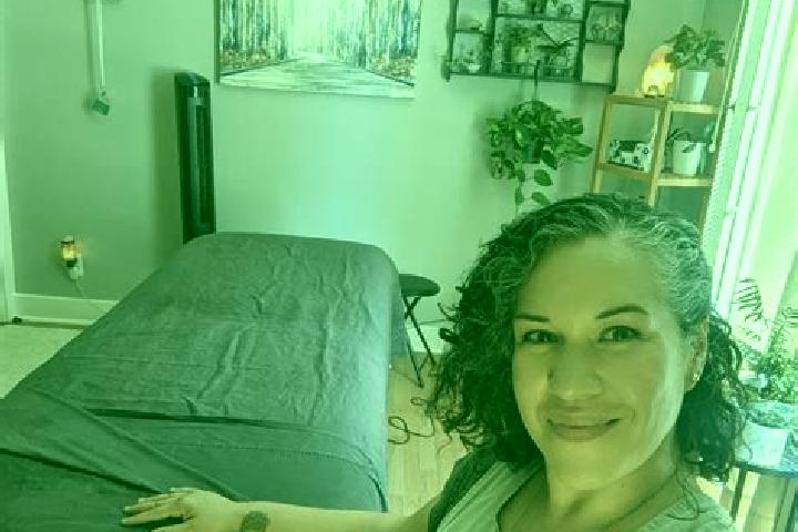 Violet, 24, a black grey-eyed ebony companion based in Badeleh. Offering Prostate Massage, Travel Companion, Erotic Massage. Available for incall and outcall...