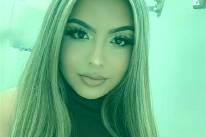 Violet, 24, a blonde amber-eyed latina companion based in Raqqefet. Offering Couples, Roleplay, Prostate Massage. Available for incall and outcall, day and e...