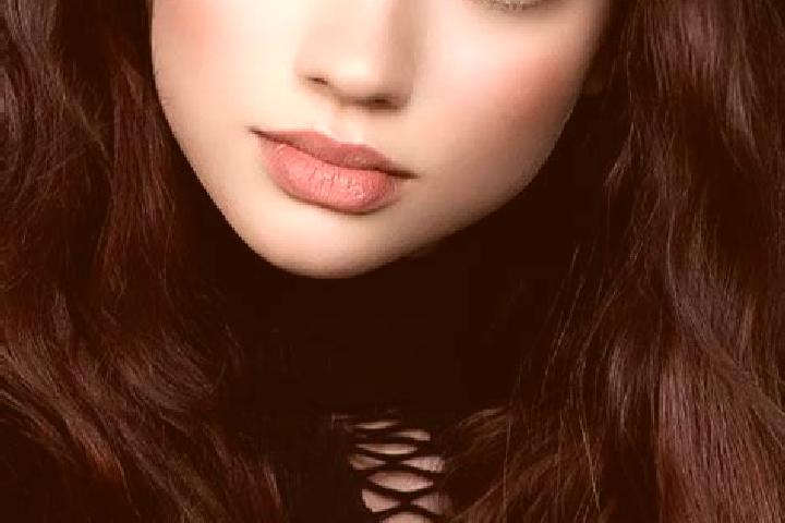 Violet, 24, a brunette dark-eyed caribbean companion based in Kallmet. Offering Erotic Massage, 69, BDSM, Massage, Striptease. Available for incall and outca...