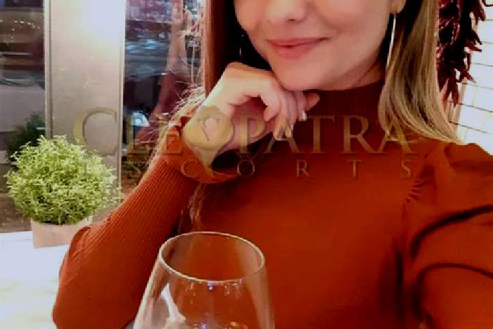 Violet, 24, a red brown-eyed mediterranean companion based in Thi Tran Lam Son. Offering Party Girl, Couples, Deep French Kissing, Dinner Date, OWO. Availabl...