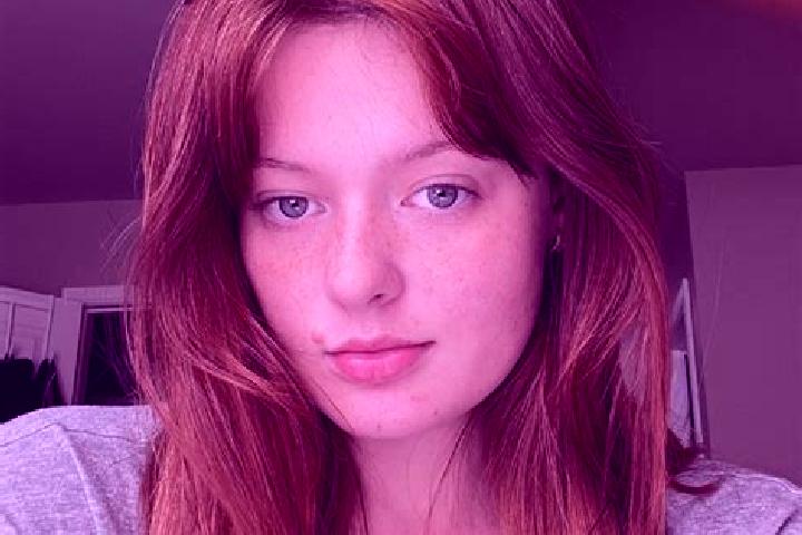 Violet, 24, a red grey-eyed mediterranean companion based in Tuzanapa. Offering GFE, Domination, Overnight, Fetish, Travel Companion. Available for incall an...