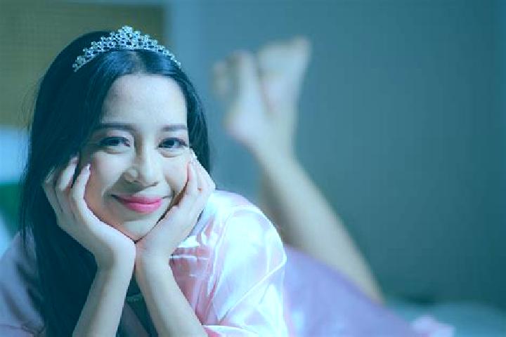 Violet, 24 — Escort in Pananaw, Philippines