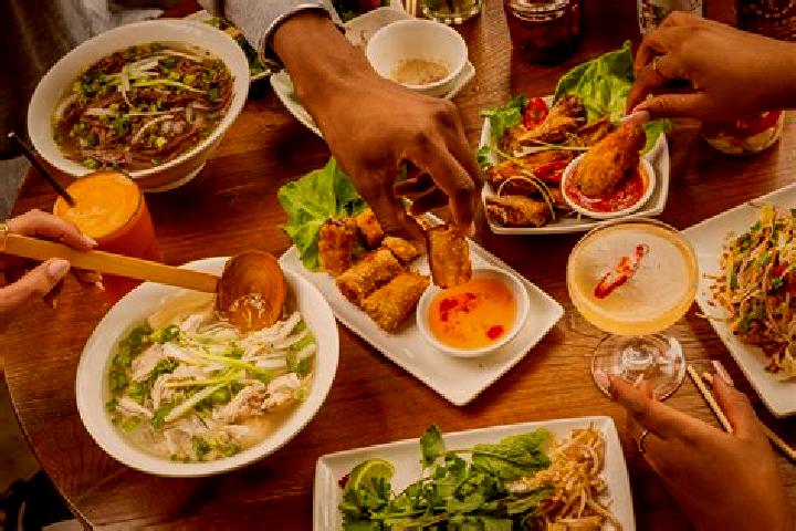 Violet, 24 — Escort in Pho Chau, Vietnam