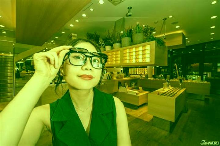 Violet, 24 — Escort in Pingkan, China