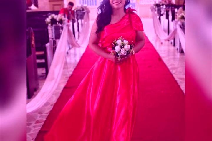 Violet, 24 — Escort in Tanolong, Philippines