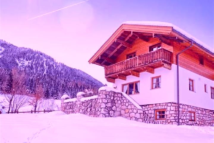 Violet, 24 — Escort in Thiersee, Austria