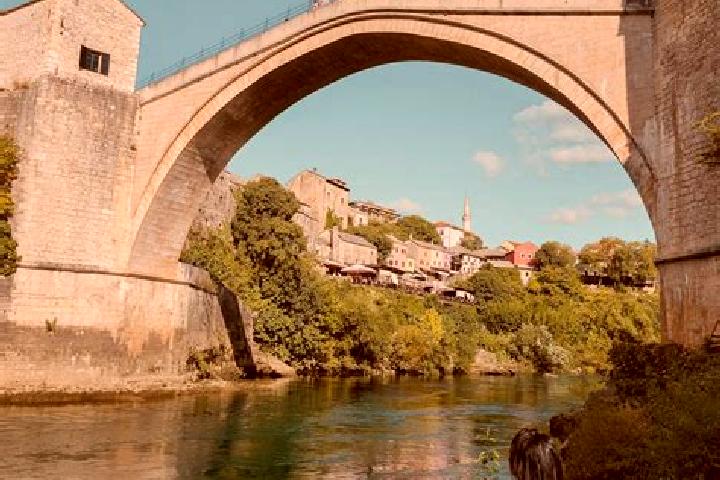 Violet, 24 — Escort in Vitina, Bosnia and Herzegovina