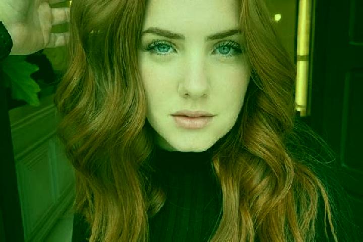 Violet, 25, a auburn blue-eyed mediterranean companion based in Cagli. Offering OWO, Girlfriend Experience, 69. Available for incall and outcall, day and eve...