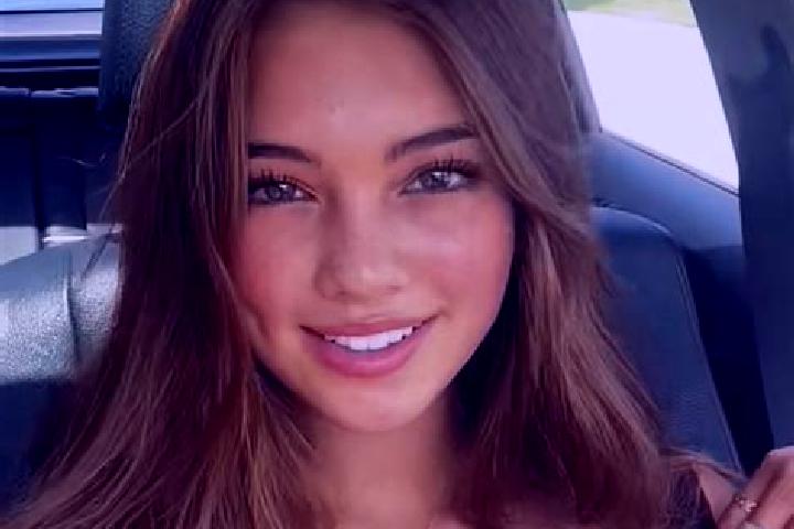 Violet, 25, a blonde brown-eyed mediterranean companion based in Greenevers. Offering Overnight, 69, OWO, Girlfriend Experience, Party Girl. Available for in...