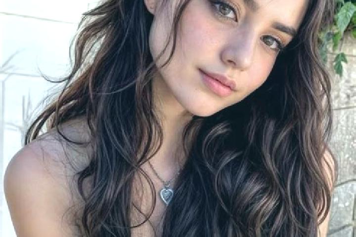 Violet, 25, a chestnut hazel-eyed mixed companion based in Nizov ye. Offering Prostate Massage, Massage, Couples, OWO. Available for incall and outcall, day ...
