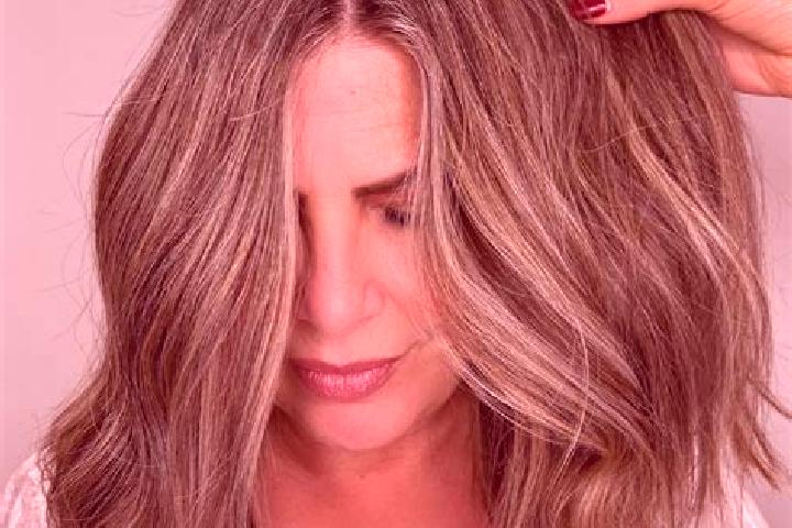 Violet, 25, a dark blonde grey-eyed mixed companion based in Karatau. Offering GFE, Tantra, Party Girl, Travel Companion, Striptease. Available for incall an...
