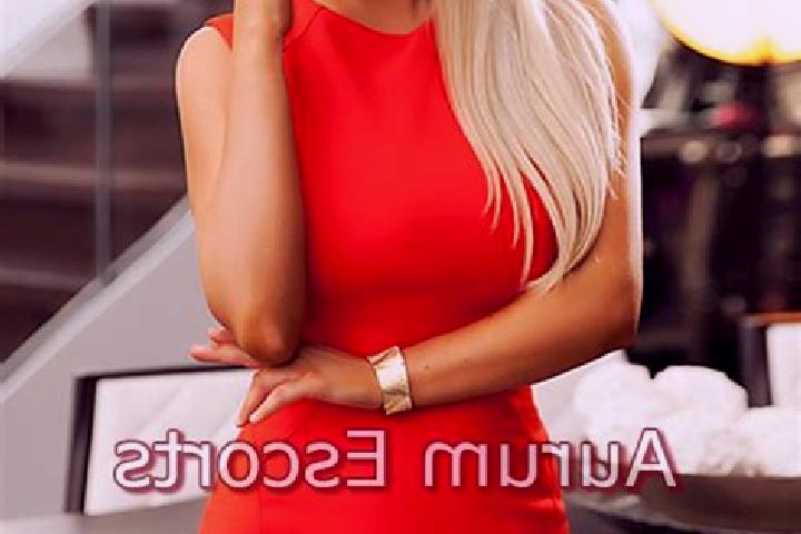 Violet, 25, a red brown-eyed european companion based in Yoshikawa. Offering A-Level, Deep French Kissing, Girlfriend Experience, Striptease. Available for i...