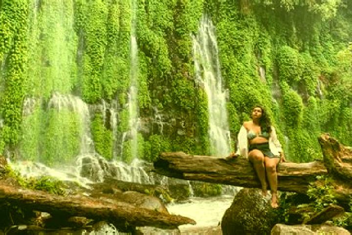 Violet, 25 — Escort in Alamada, Philippines
