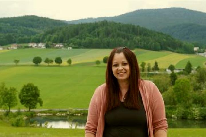 Violet, 25 — Escort in Klaffer am Hochficht, Austria