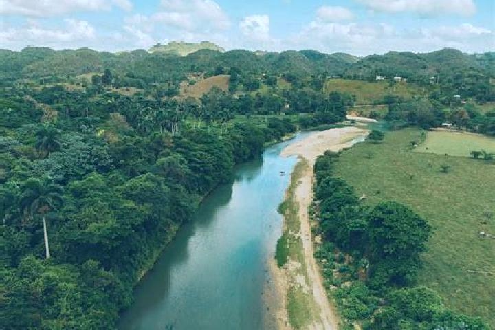 Violet, 25 — Escort in Laguna Salada, Dominican Republic