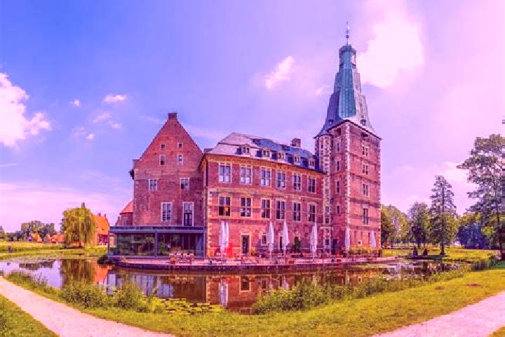 Violet, 25 — Escort in Lembruch, Germany