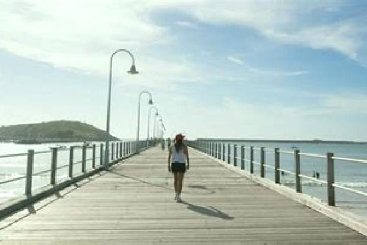 Violet, 25 — Escort in Parkdale, Australia