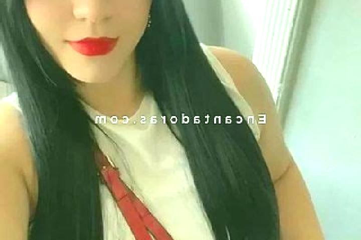 Violet, 25 — Escort in Peligros, Spain