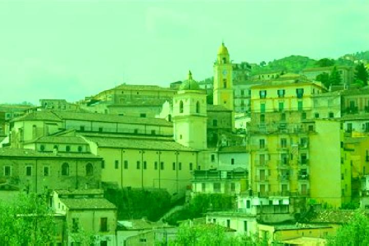 Violet, 25 — Escort in Rosano, Italy