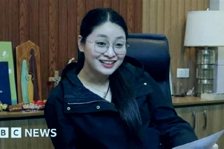 Violet, 25 — Escort in Weidong, China
