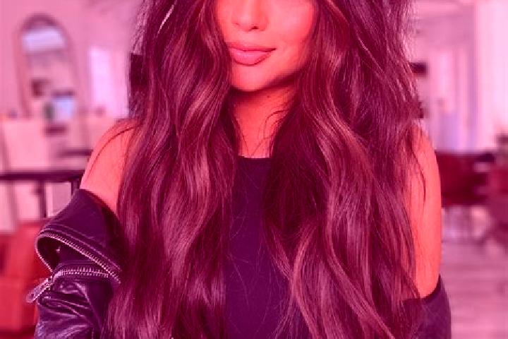 Violet, 26, a brunette dark-eyed caucasian companion based in Pizzoferrato. Offering A-Level, Deep French Kissing, OWO. Available for incall and outcall, ove...