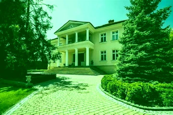 Violet, 26, a chestnut blue-eyed asian companion based in Port Perry. Offering Erotic Massage, Travel Companion, Tantra. Available for incall and outcall, da...